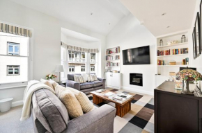 New Chic 3-Bed Flat in Clapham